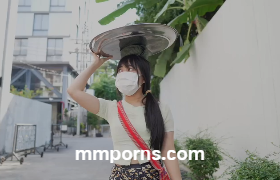 ခေါင်းရွက်သည်လေး မြမြ — XBurma Myanmar video preview
