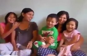 ညီမနှစ်ယောက်ကို သူတို့အိမ်ရောက်တုန်း လိုးပစ်တာ အငယ်မလေးကသိပ်မခံချင်ဘူး — XBurma Myanmar video preview
