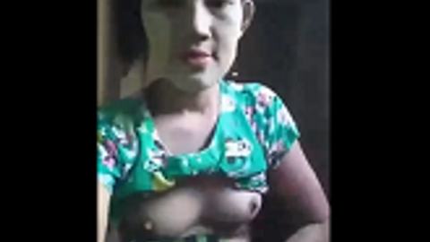 ပါးကွက်ကြားကြီးနဲ့ — XBurma Myanmar video preview
