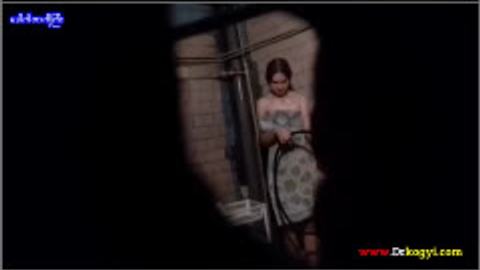 ရေချိုးချောင်းရိုက်ဒါလဲဖီးဘဲ — LeakMM Myanmar video preview