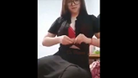 မျက်မှန်းကြီးနဲ့ မမအကိတ်ကြီး — XBurma Myanmar video preview