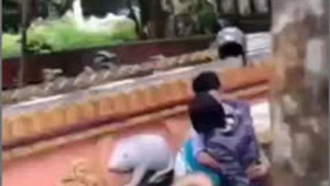 ခိုးစားချောင်းရိုက် — LeakMM Myanmar video preview