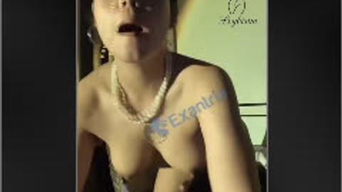 ရုပ်နဲ့တင်ဖီးလာတဲ့မြန်မာမော်ဒယ်လေး — XBurma Myanmar video preview