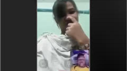ဘဲနဲ့ချက်တဲ့မြန်မာမလေး — XBurma Myanmar video preview