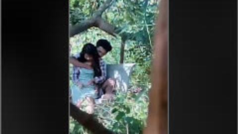 ခိုးစားချောင်းရိုက်လေး — LeakMM Myanmar video preview
