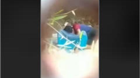 ဘာလိုက်ရှာနေလဲမသိဘူး — LeakMM Myanmar video preview