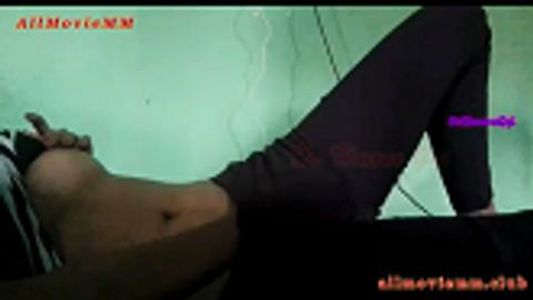 ရေချိုးတာလေးပါပြသွားသေးတယ် — XBurma Myanmar video preview