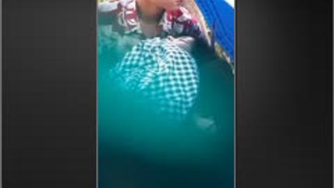 ခိုးစားချောင်းရိုက် — LeakMM Myanmar video preview