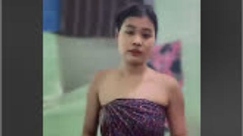 ရှမ်းမလေးရေချိုး — XBurma Myanmar video preview