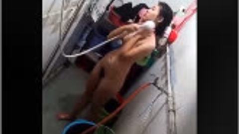 အဆောင်သူရေချိုးချောင်းရိုက် — LeakMM Myanmar video preview