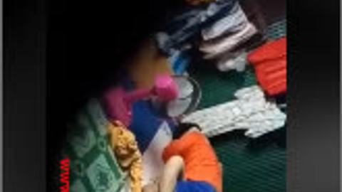 ဘေးအခန်းကမြန်မာချောင်းရိုက် — LeakMM Myanmar video preview
