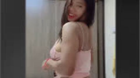 လဲ့လဲ့ဝင်းထန်နေတာ(၂) — XBurma Myanmar video preview