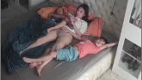 ဒီလိုအထန်မျိုးမှဂလု — XBurma Myanmar video preview