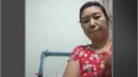 ရွှေပြည်သာကအိမ်တွင်းပုန်းမမ — XBurma Myanmar video preview