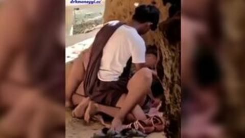 ကောက်ရိုးပုံဘေးမှာ — LeakMM Myanmar video preview