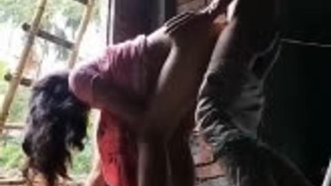 ပန်းရံဆရာကိုပေးကျွေးတာလေး — XBurma Myanmar video preview