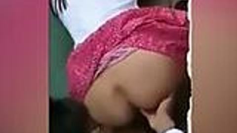 တံတွေးစွတ်ပြီးဘုတာဟ — LeakMM Myanmar video preview