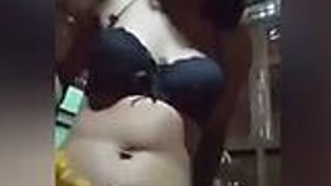 အဖုတ်မဲမဲလေး — XBurma Myanmar video preview