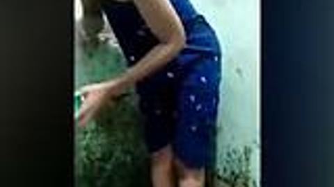မြန်မာမလေးရေချိုးပြတာအလန်းလေး — XBurma Myanmar video preview
