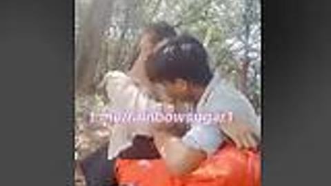 မြန်မာအငုံးလေးကိုစားတဲ့ဘဲ — XBurma Myanmar video preview