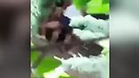 မတ်တတ်ခိုးစားချောင်းရိုက် — LeakMM Myanmar video preview