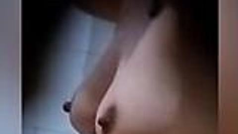 ရေချိုးချောင်းရိုက် — LeakMM Myanmar video preview
