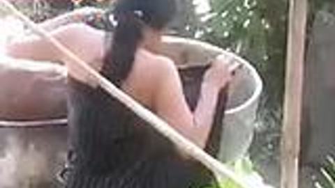 ရေချိုးချောင်းရိုက်လေး — LeakMM Myanmar video preview