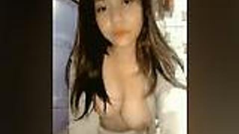 ရေချိုးခန်းထဲမှာထန်တဲ့အကိတ်ကြီး — XBurma Myanmar video preview