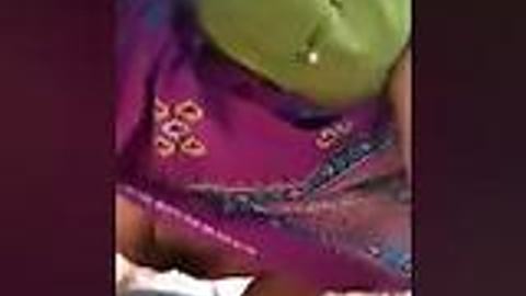 အိမ်သာထဲကမြန်မာမမကြီး — XBurma Myanmar video preview