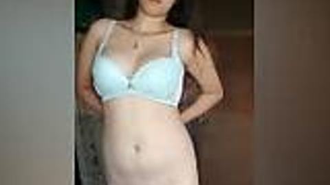 ဖြူဖြူချောချောအကိတ်မလေးထန်နေတာ — XBurma Myanmar video preview