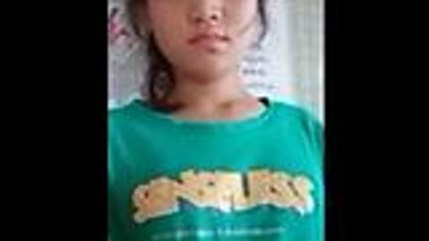 ဘဲကို sex chat ပြတဲ့ ငယ်ငယ် — LeakMM Myanmar video preview