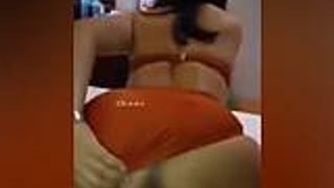 ဟော်တည်မှာလိုက်ကုန်းတဲ့မမ — XBurma Myanmar video preview