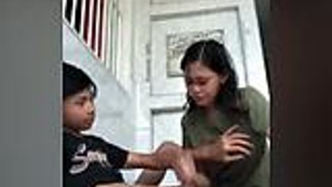 အမုန်းဆွဲတဲ့ချာတိတ်လေးတွေလန်းချက် #2 video preview
