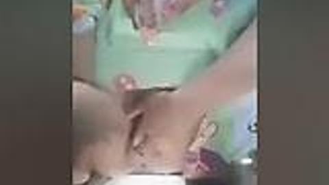 အိမ်သာထဲကနေပြတဲ့မြန်မာပိပိလေး — XBurma Myanmar video preview