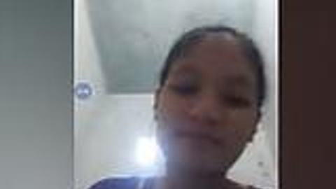 အိမ်သာထဲသွားပြီးပိပိပြတဲ့မြန်မာမလေး — XBurma Myanmar video preview