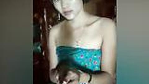 သနပ်ခါးလေးနဲ့ပိပိအငုံးလေး — XBurma Myanmar video preview