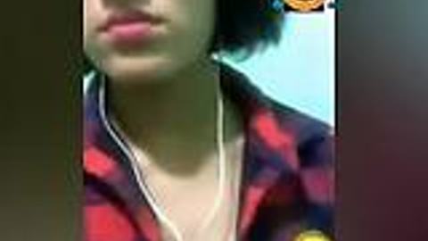 ချစ်စရာမြန်မာမလေး ဘဲကိုပြ — XBurma Myanmar video preview