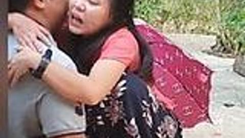 ဘယ်လိုတောင်နှိုက်နေတာလား — LeakMM Myanmar video preview