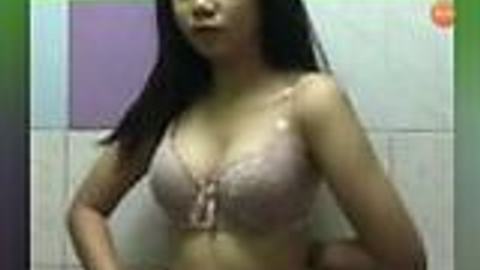 ချက်တင်တပေါက် 😁 — LeakMM Myanmar video preview