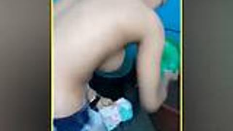 မြန်မာအကိတ်လေးရေချိုးနေတာ — XBurma Myanmar video preview