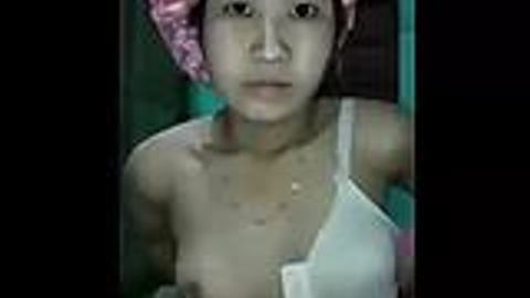 အလှပြင်ပြီး တစ်ကွက်ပြသွားတဲ့ မမ — LeakMM Myanmar video preview