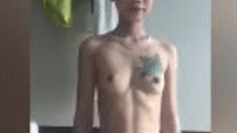 အကောင်သေးပေမဲ့အဖုတ်ကဖောင်း — XBurma Myanmar video preview