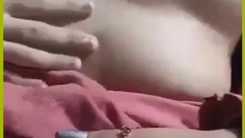 အကိတ်မလေးကိုဆွဲနေတာ ဖောင်းဖောင်းလေး — XBurma Myanmar video preview