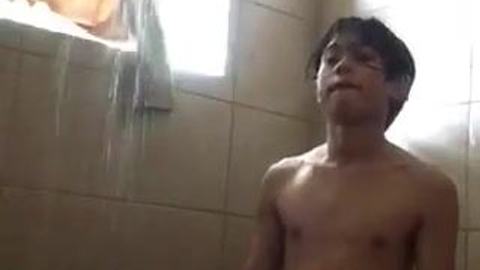 မောင်လေးစားဆိုတဲ့မမ ဘာတက် နိုင်သေးလဲ — XBurma Myanmar video preview