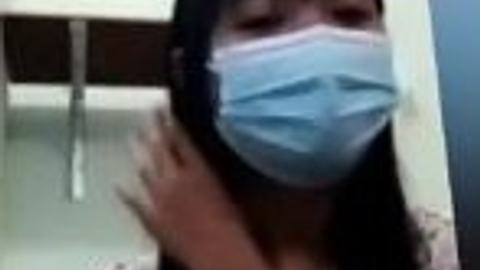 Live လွှင့်ပြီးထန်တဲ့မြန်မာအကိတ်လေး — LeakMM Myanmar video preview