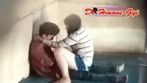 ချောင်းရိုက်လေး — LeakMM Myanmar video preview