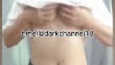 အကိတ်မလေးထန်နေတာ ဂလု — XBurma Myanmar video preview