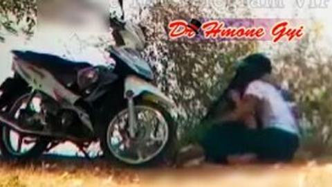 ချောင်းရိုက်လေး — LeakMM Myanmar video preview
