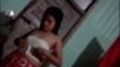 အဝတ်ပြန်ဝတ်နေတာ ခိုးရိုက် — LeakMM Myanmar video preview