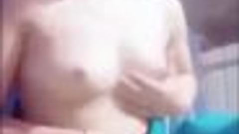 ဖြူဖြူဖွေးဖွေး ကြိတ်ချင်စရာကြီး — LeakMM Myanmar video preview
